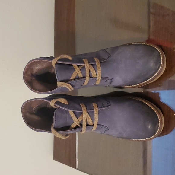 Accessories - Ladies Blue Leather Boots